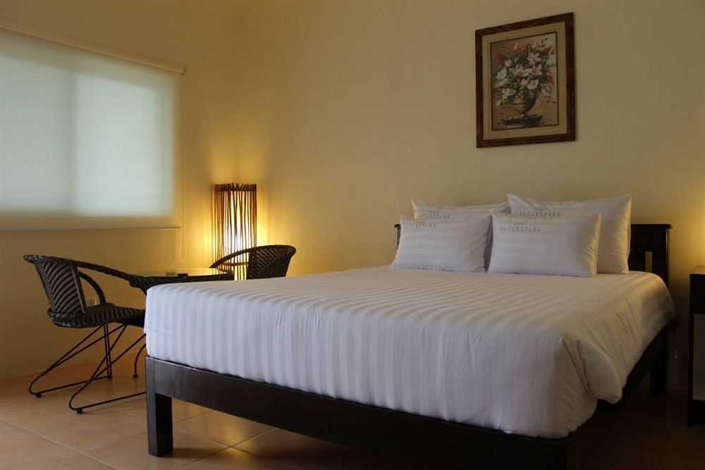 Natures Garden Park Resort And Spa Lapu-Lapu City Eksteriør bilde